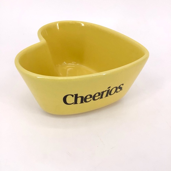 Cheerios General Mills Heart Shaped Yellow Bowls Set of 2 From 2003 - Picture 6 of 9